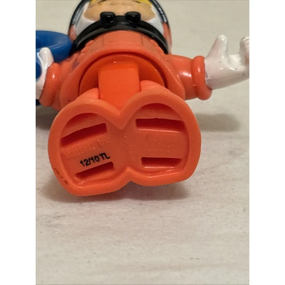 2010 Fisher Price Little People Rumble n Blast Space Ship 2 Figures T7171